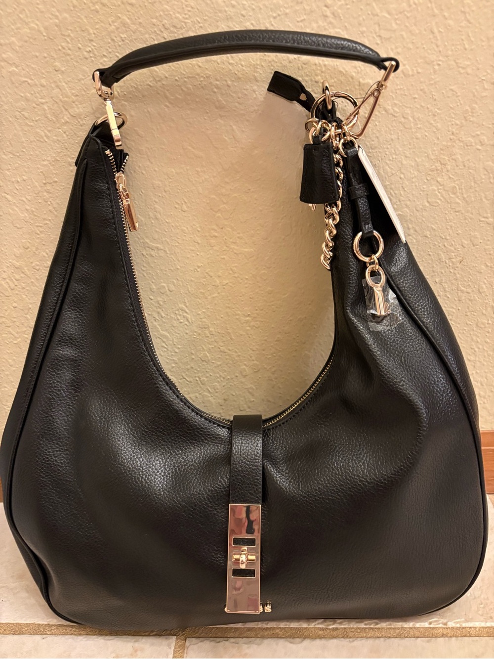 NWT GUESS Brooke Hobo Shoulder Bag Black Gold Hardware Luxury Classic Charm